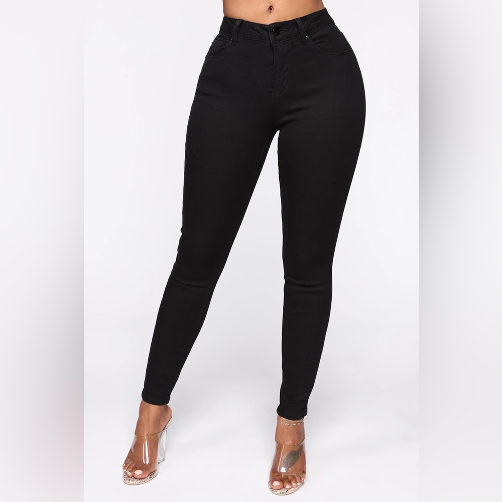 Booty Shaping Skinny Jeans